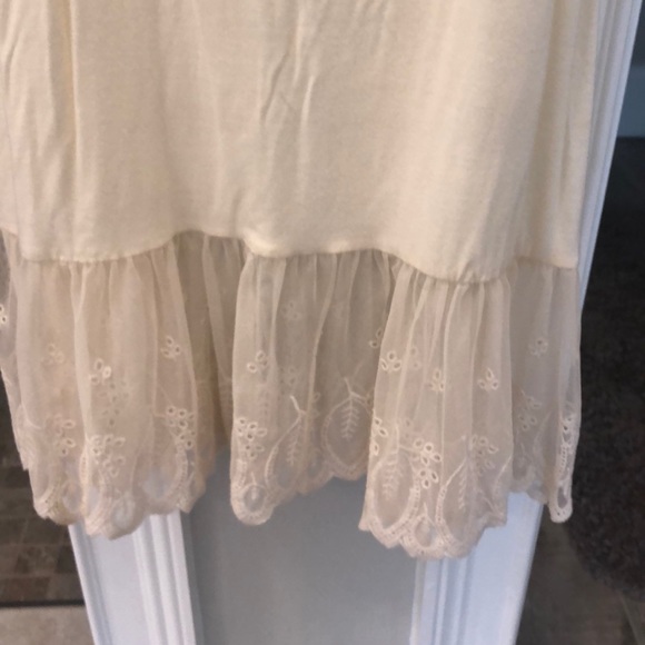 Nice - Picture 2 of 3